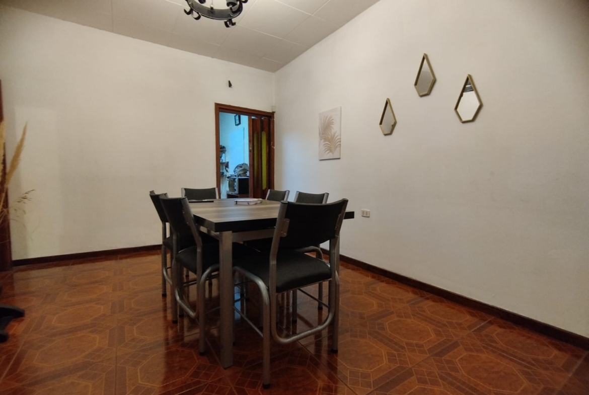 Casa a Reciclar – Gargiulo 2253 – Benegas, Godoy Cruz