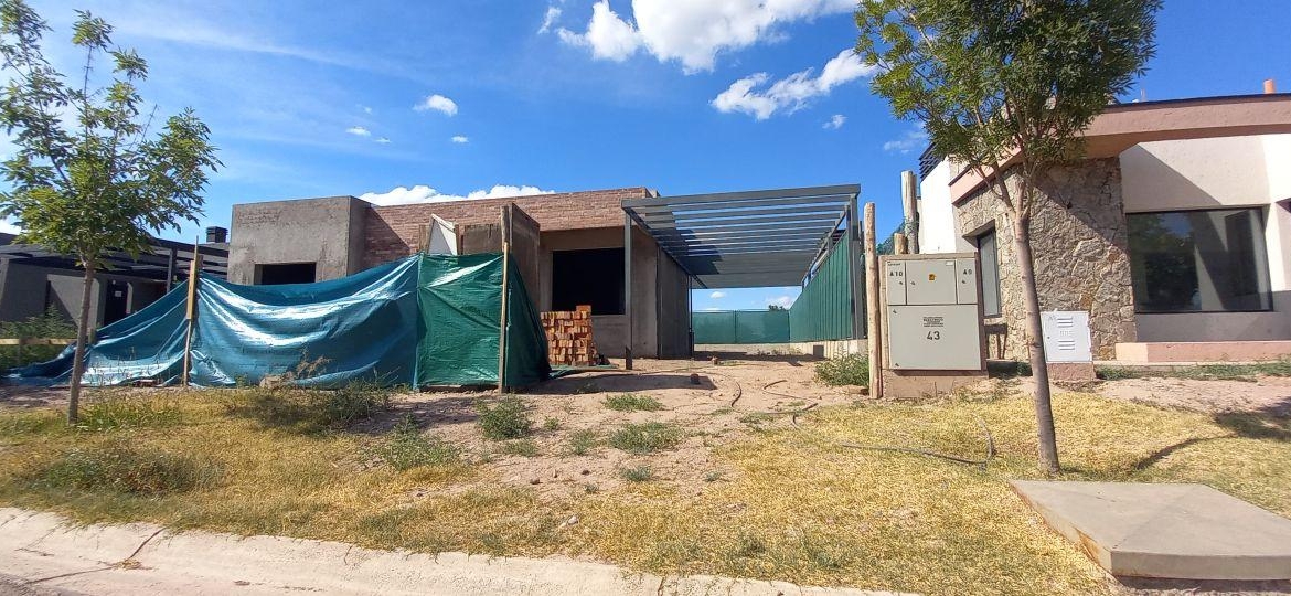 Casa en Venta, en Construcción, en Bº La Luisa, Luján de Cuyo, Mendoza