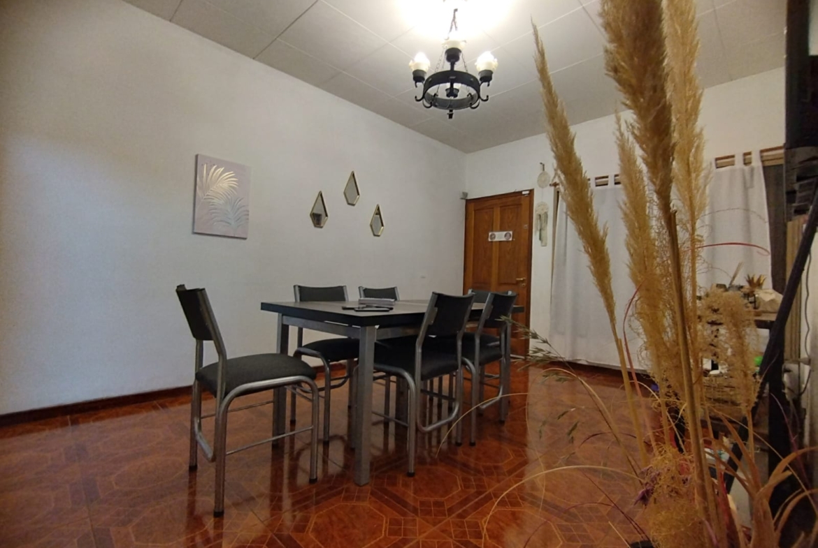 Casa a Reciclar – Gargiulo 2253 – Benegas, Godoy Cruz
