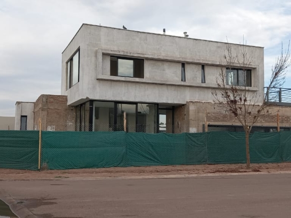 Casa en Venta – Bº Vieytes III – a Estrenar!