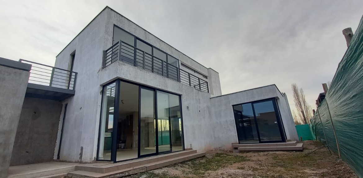 Casa en Venta – Bº Vieytes III – a Estrenar!