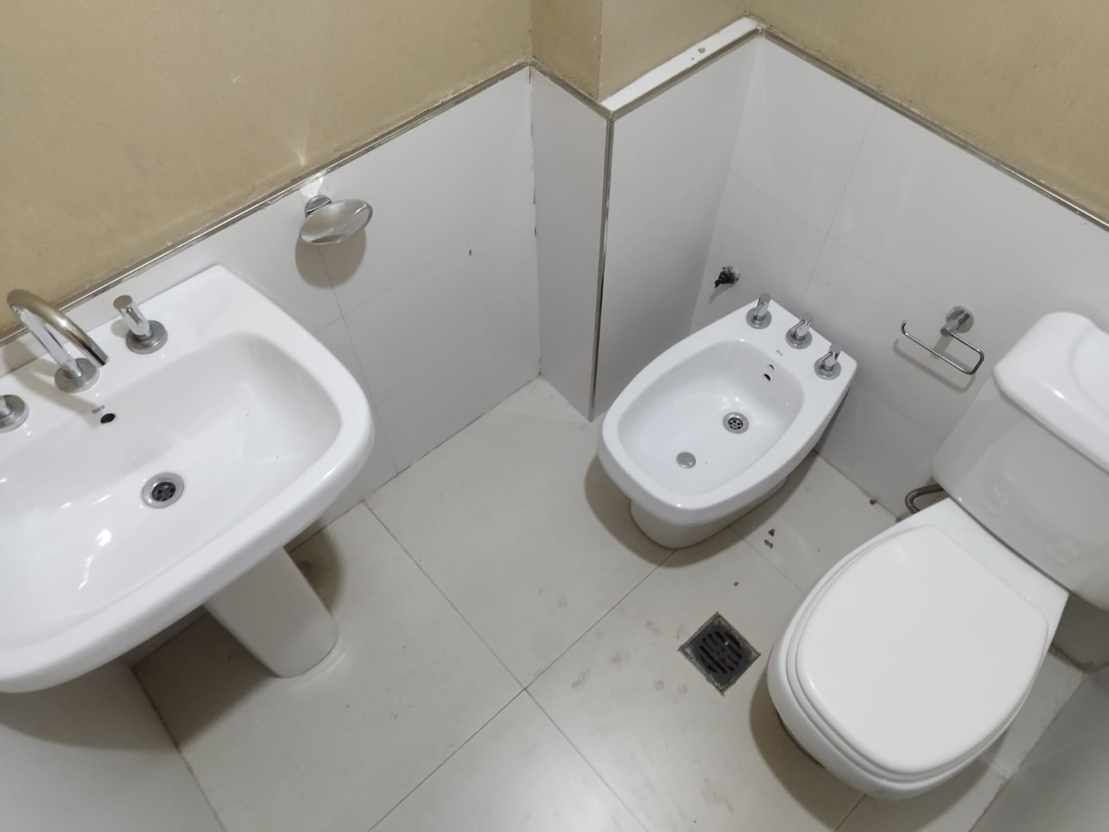 Oficina Comercial en Venta en Centro Civico, Capital, Mendoza.