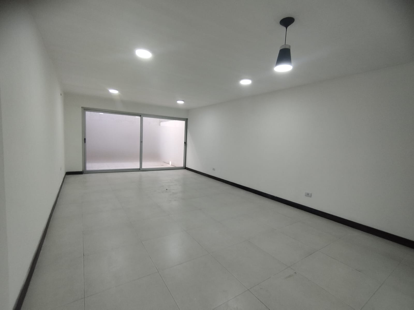 Oficina Comercial en Venta en Centro Civico, Capital, Mendoza.