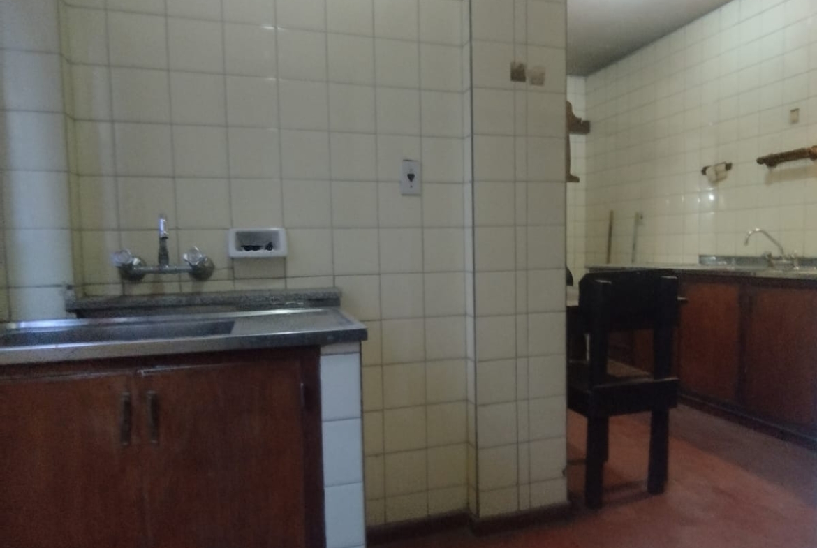 Bloque Inmobiliario Vende