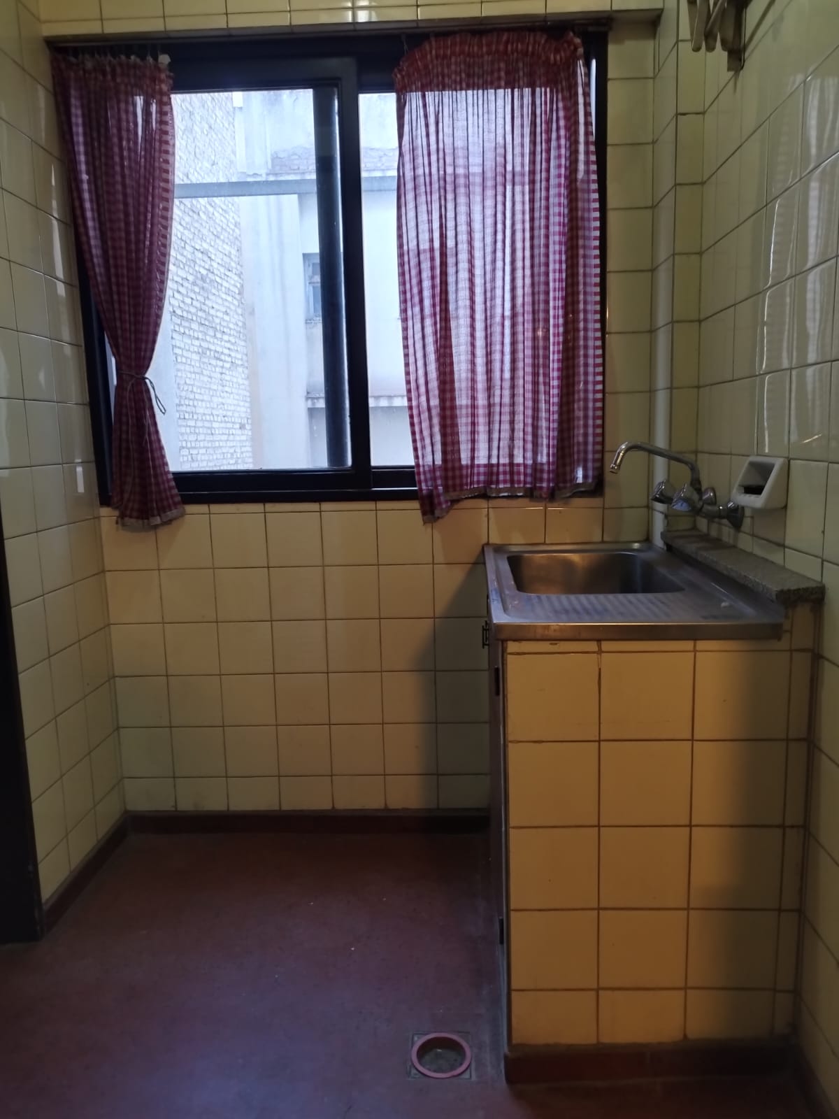 Bloque Inmobiliario Vende