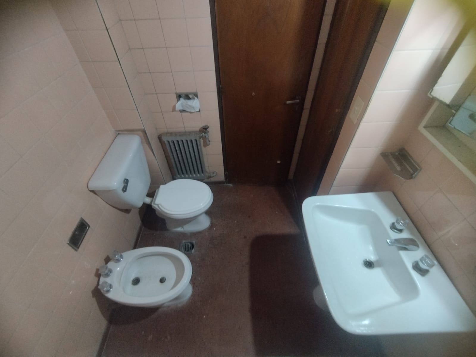 Bloque Inmobiliario Vende