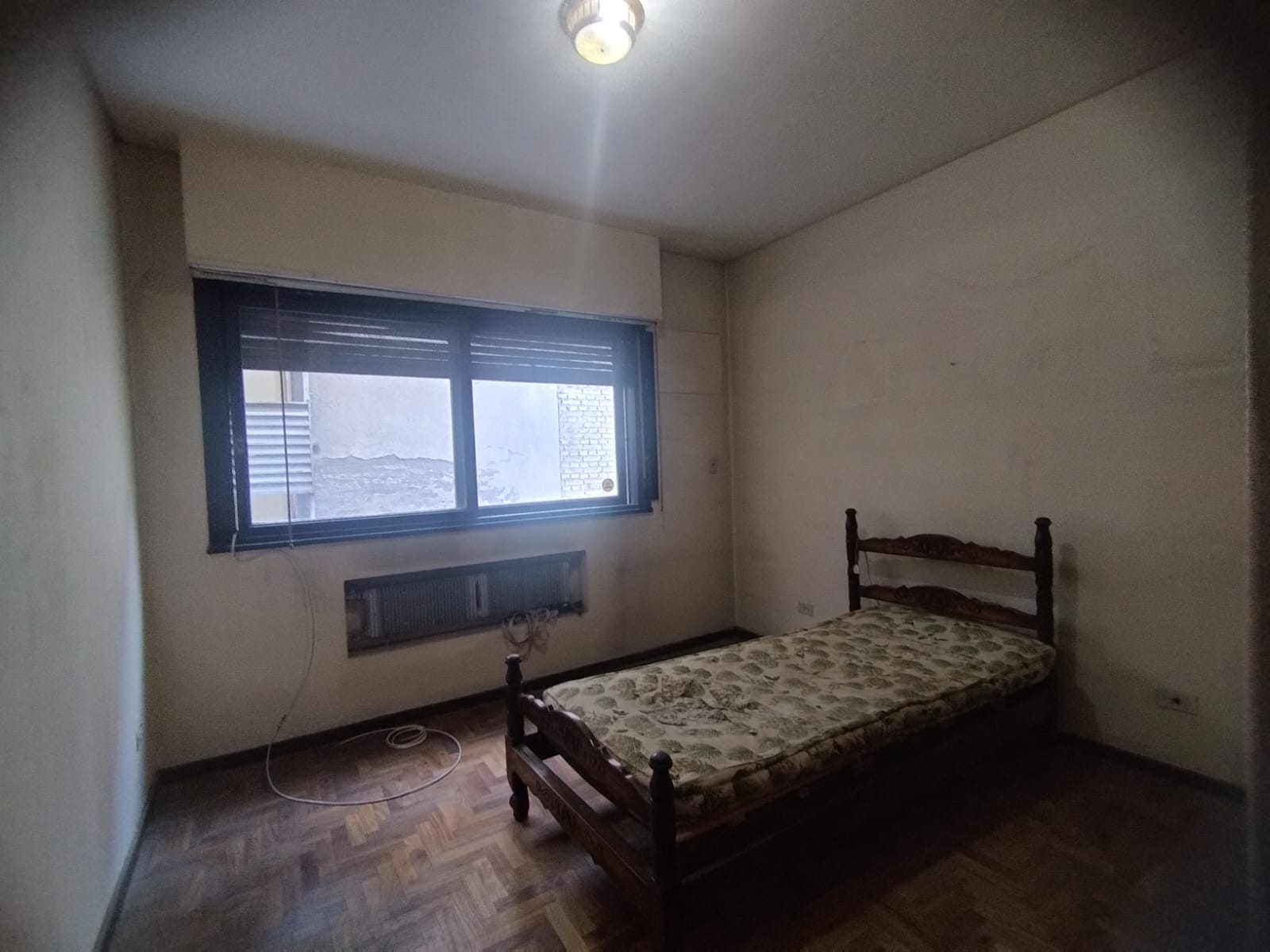 Bloque Inmobiliario Vende