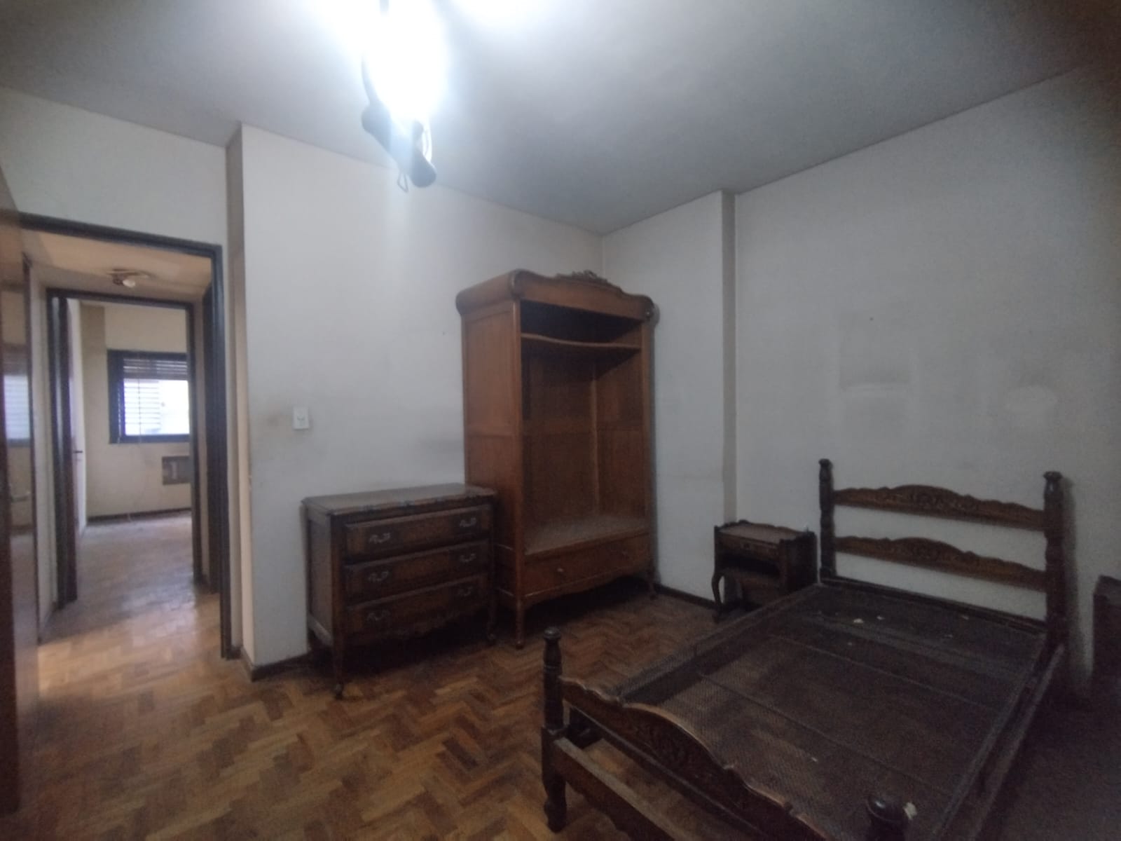 Bloque Inmobiliario Vende