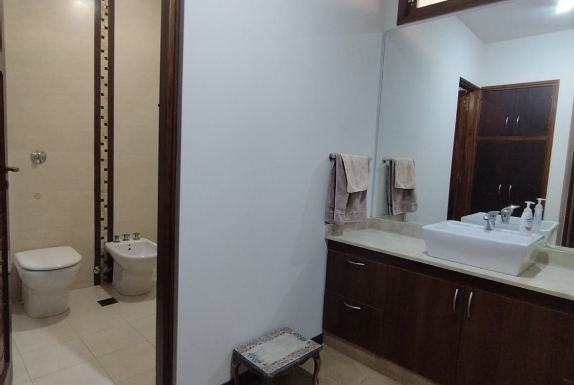 Casa en Venta – Chacras de Coria – Tu Casa Soñada!