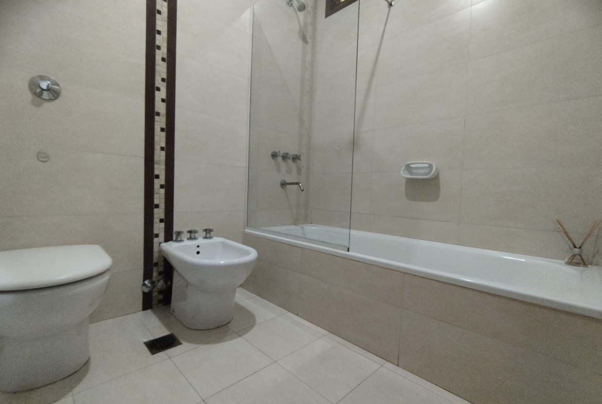 Casa en Venta – Chacras de Coria – Tu Casa Soñada!