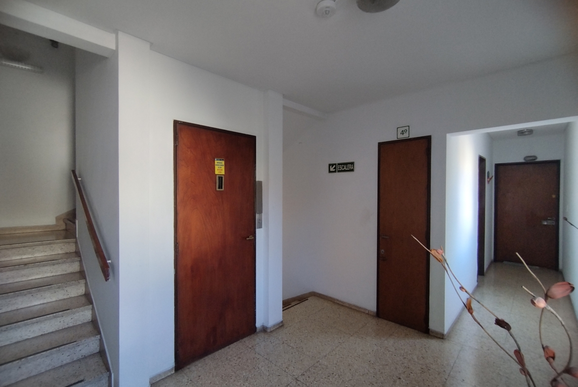 Bloque Inmobiliario Vende
