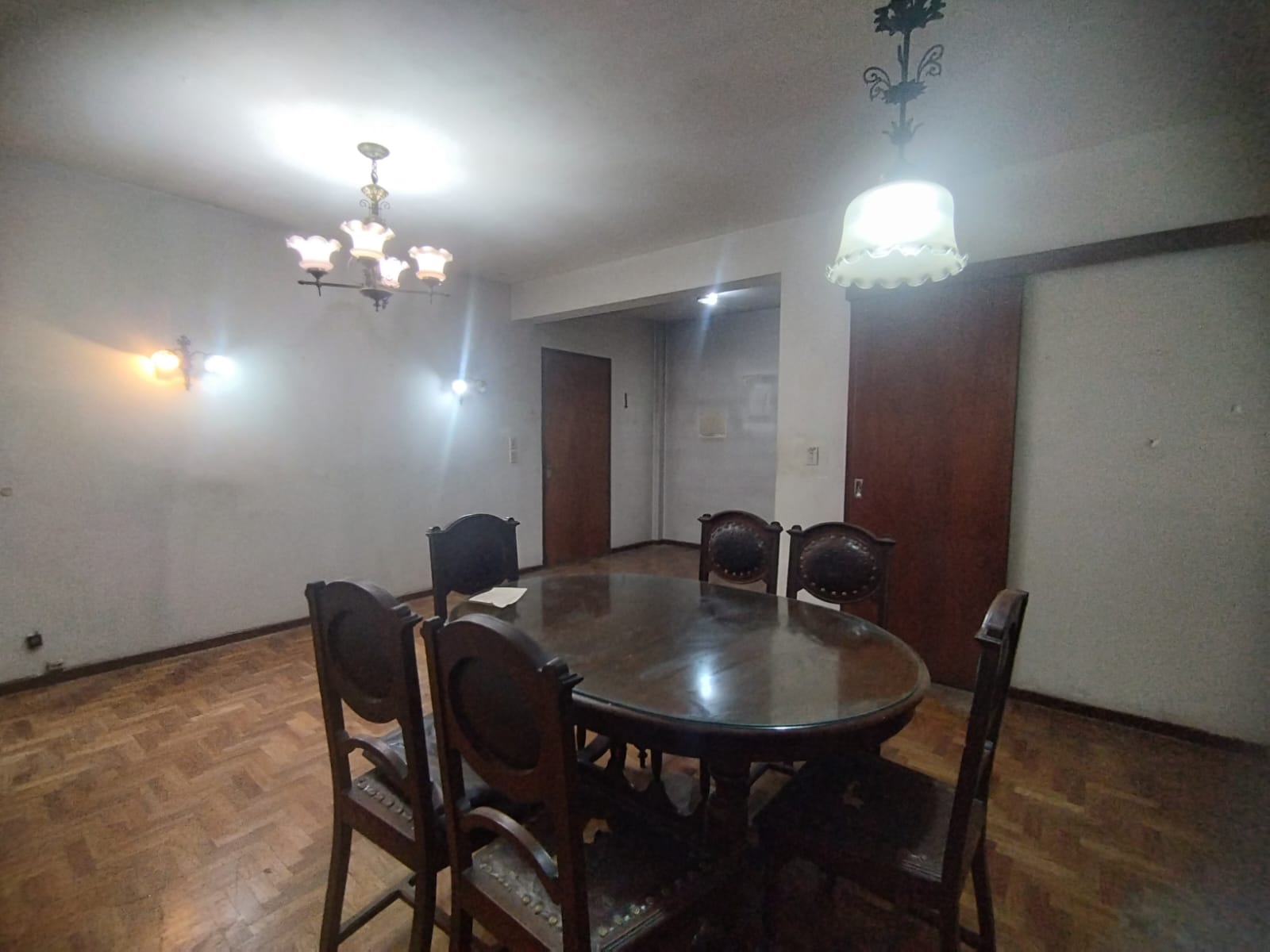 Bloque Inmobiliario Vende