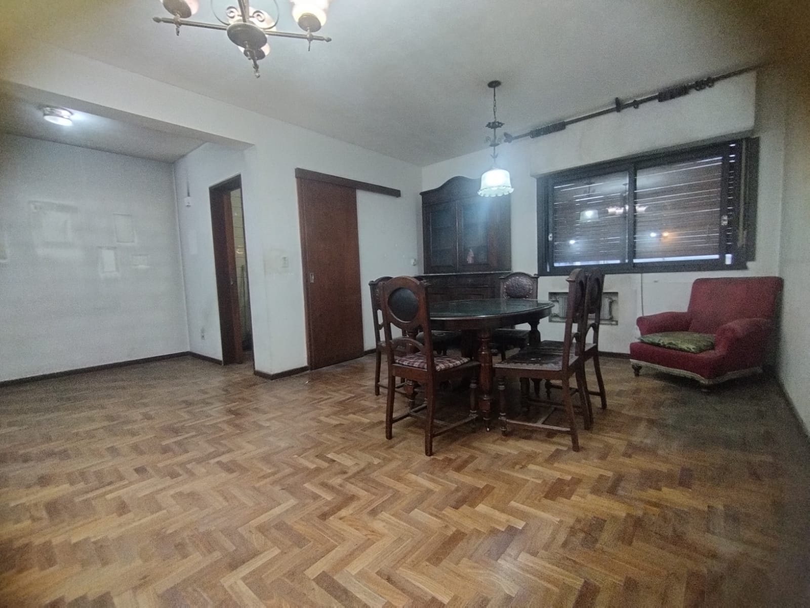 Bloque Inmobiliario Vende