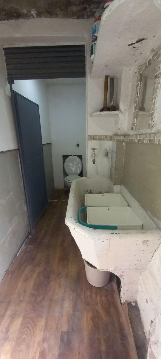 a3 Casa a Reciclar en Venta, Calle Damian Hudson, Ciudad, Mendoza