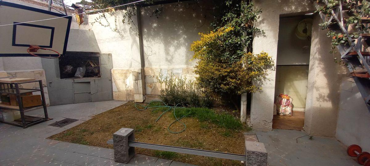 a4 Casa a Reciclar en Venta, Calle Damian Hudson, Ciudad, Mendoza