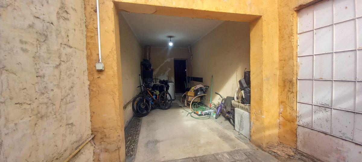 a6 Casa a Reciclar en Venta, Calle Damian Hudson, Ciudad, Mendoza