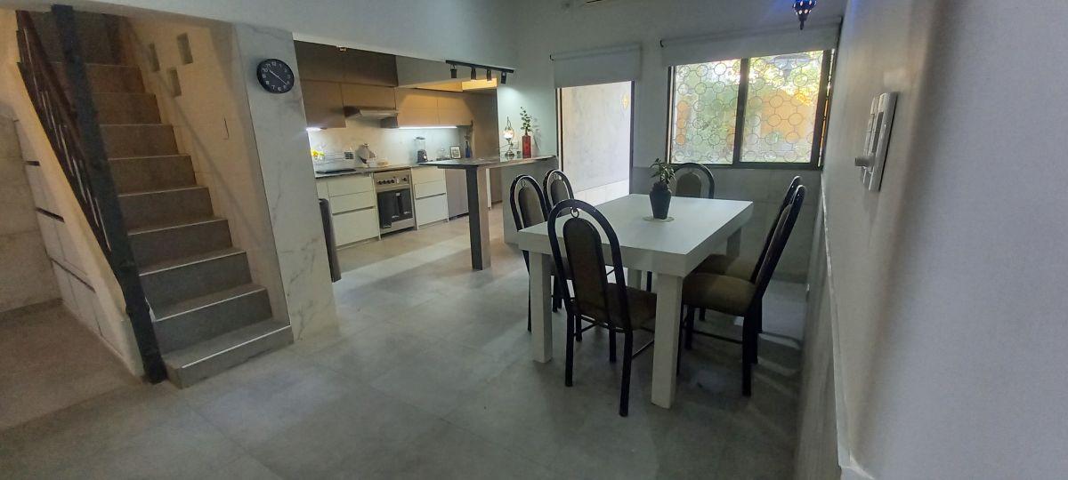 Distinguida Casa en Alquiler, Sexta Sección, Capital Mendoza