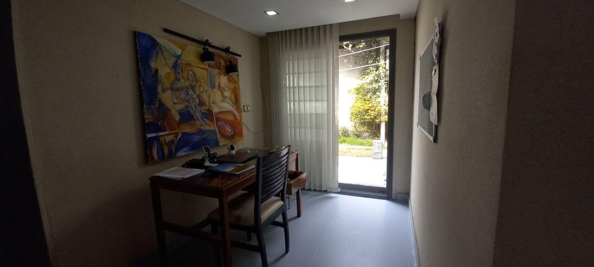 i Casa a Reciclar en Venta, Calle Damian Hudson, Ciudad, Mendoza