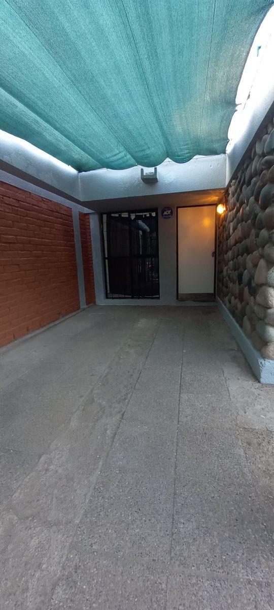 Casa en Alquiler – Barrio Supe – Godoy Cruz